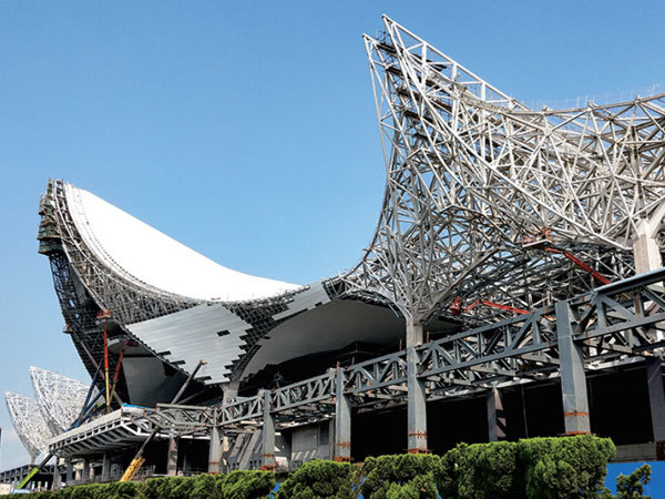 青島紅(hóng)島高(gāo)鐵(tiě)航站(zhàn)樓異型鋼結構